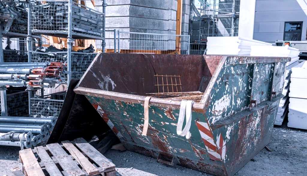 Cheap Skip Hire Services in Salford Priors
